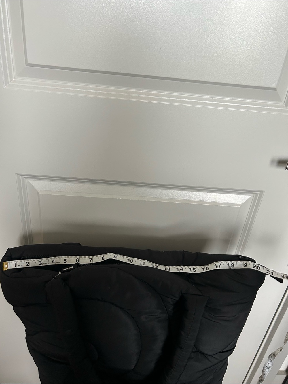 WILO Black Quilted Puffer Tote - Picture 6 of 6